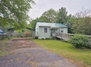 185 Sunnifield Dr, Williston, SC 29853