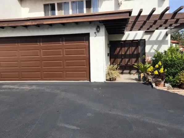 835 Amigos Way APT 3, Newport Beach, CA 92660