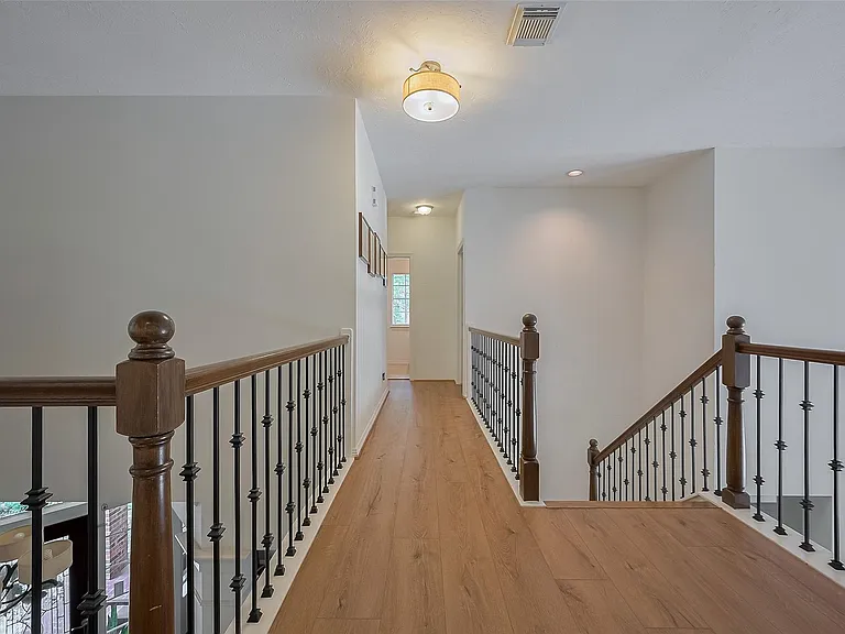 7 Peaceful Canyon Ct — Photo 34