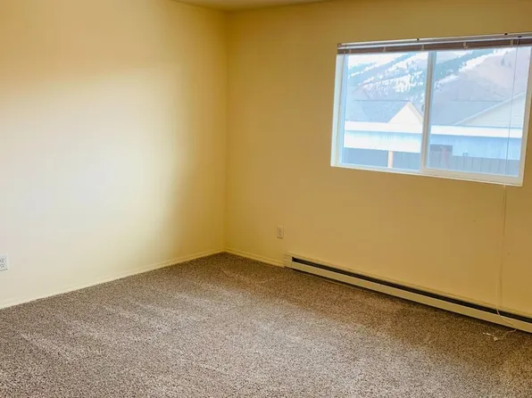 The Farm Lane Flats, 5470 Farm Ln #12, Lolo, MT 59847