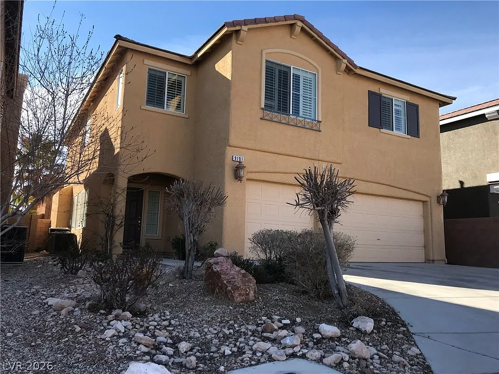 4 bed, 3.0 bath, 2552 sqft, $2,550 — Photo 2