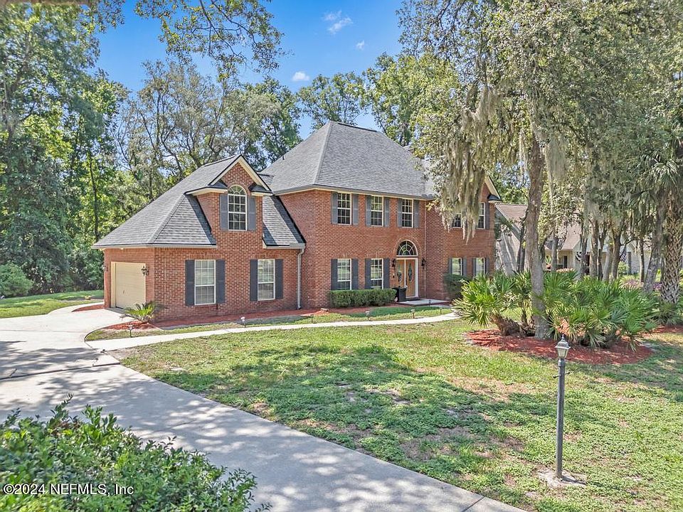 1st image of 2233 HAWKCREST Drive E
