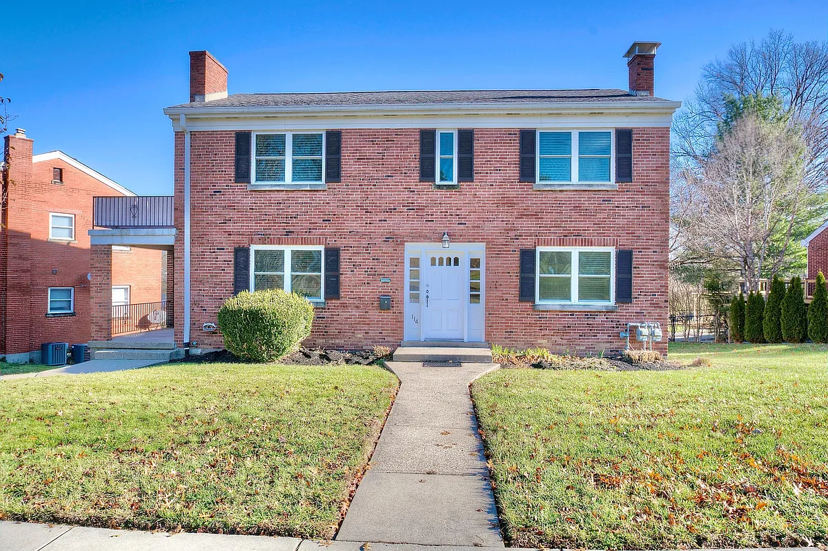 02 - 114 Basswood Cir #1
