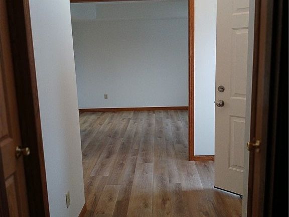 4th image of 618 Hidden Harbor Dr