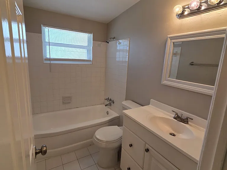 3818 Everglades Rd — Photo 11