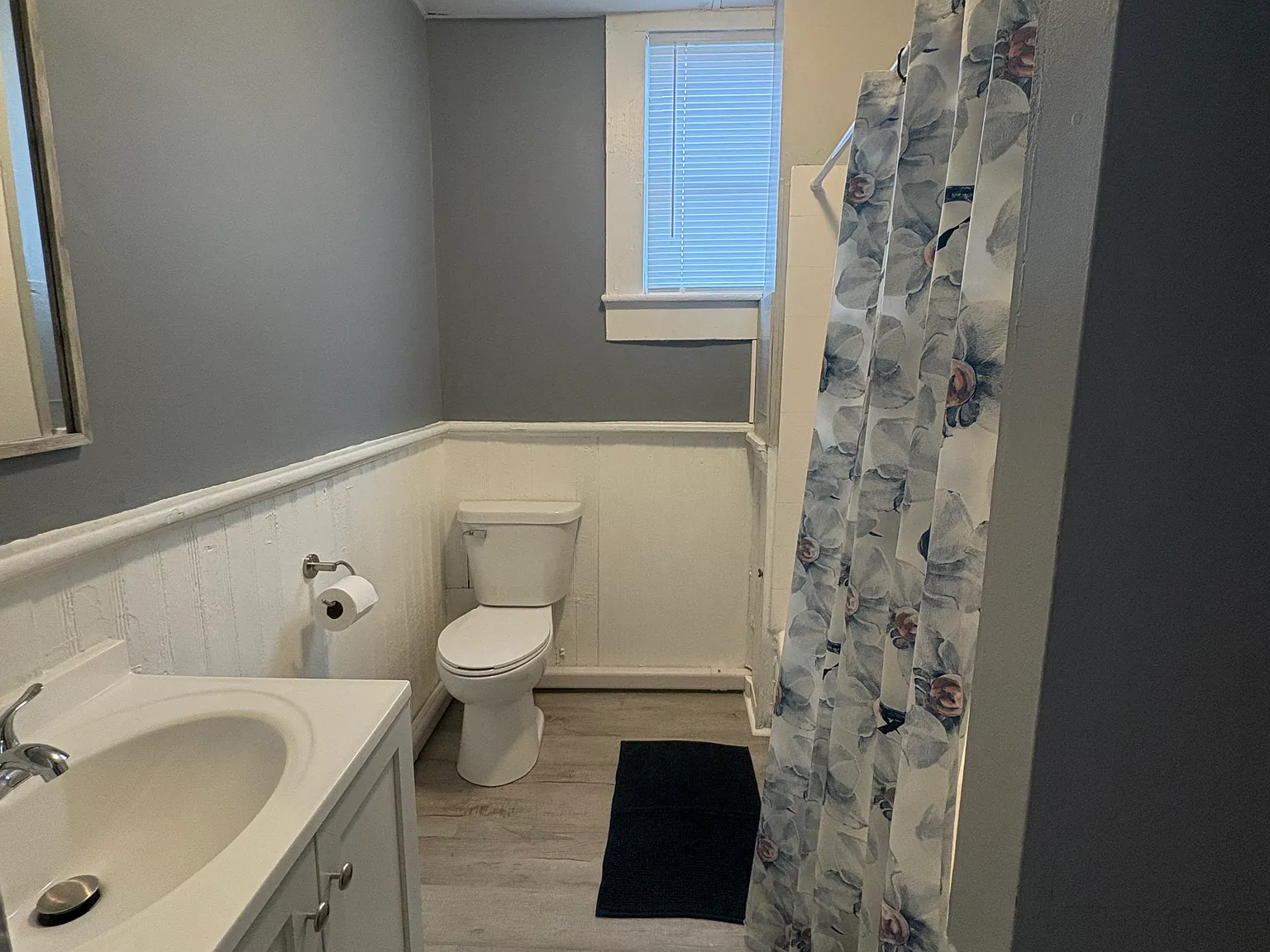 2 bed, 1200 sqft, $1,000 — Photo 3