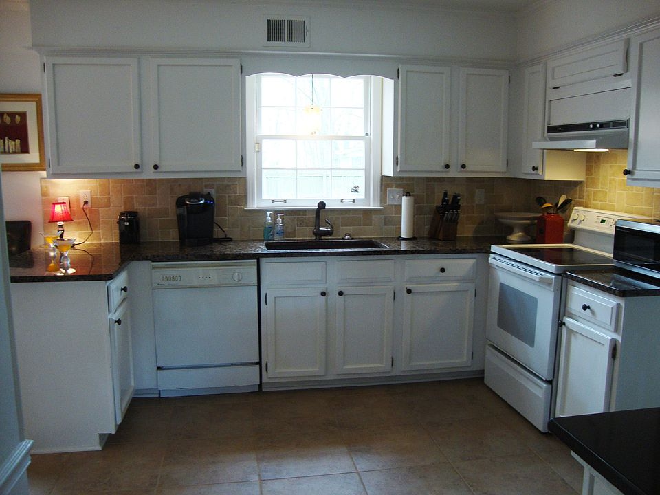 1st image of 3080 Laurinburg Cir