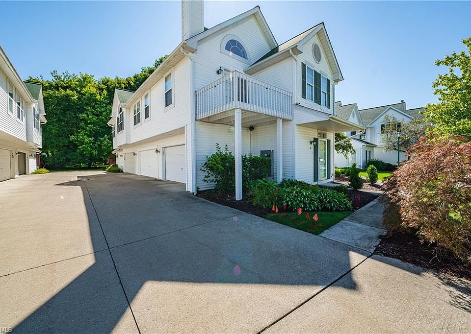 1st image of 46 Vista Cir #46