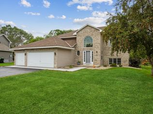 10037 Butternut Ct N, Brooklyn Park, MN 55443