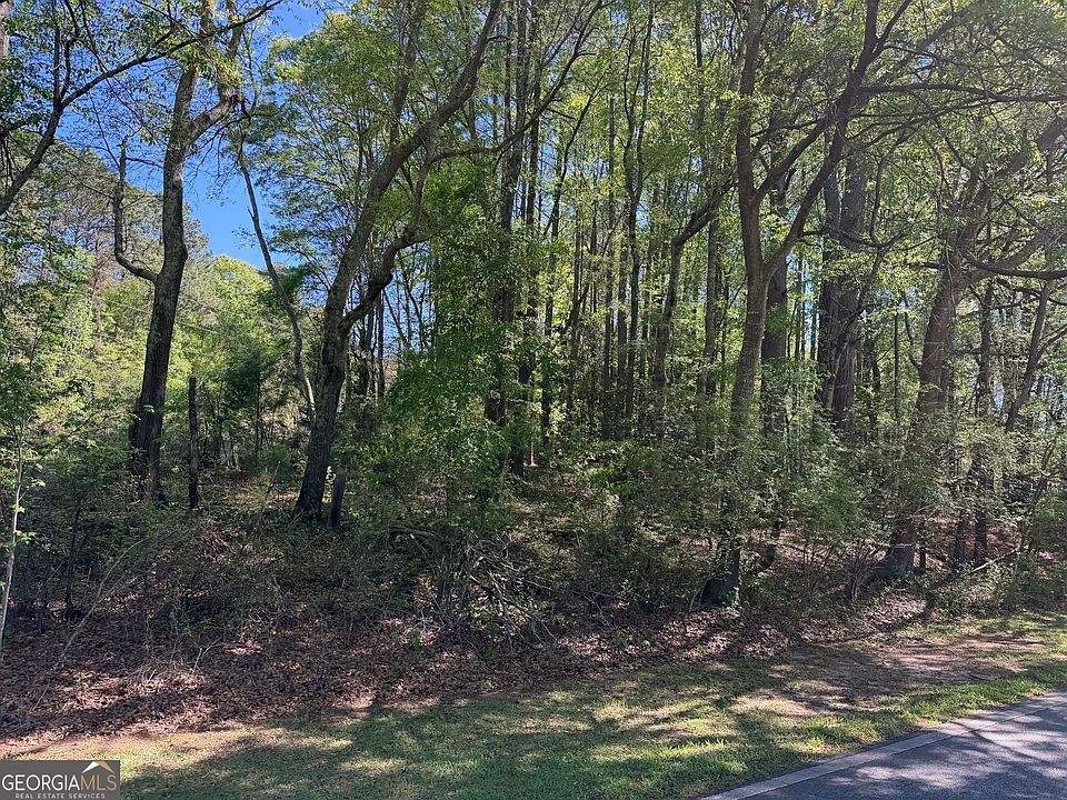 1st image of Roberts Quarters Rd