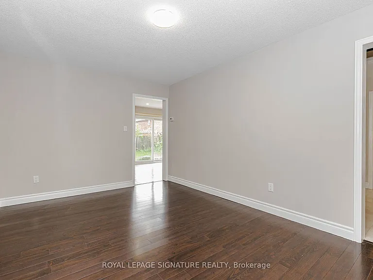 101 Hullrick Dr — Photo 9