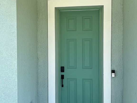 3rd image of 6431 SW 151st Loop