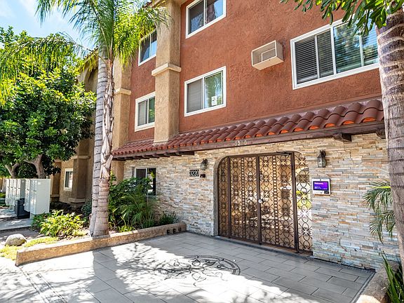 3rd image of 3220 Altura Ave APT 135