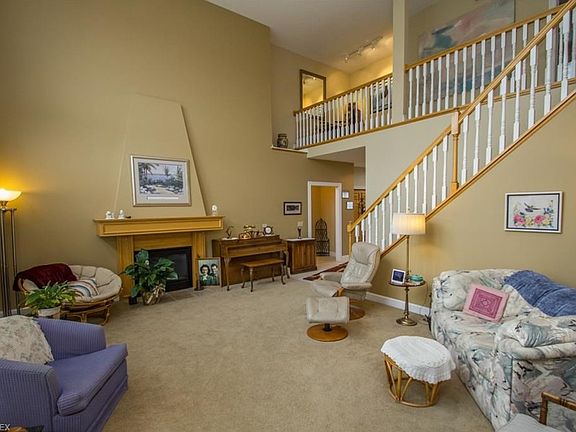 3rd image of 2729 Santa Anita Dr