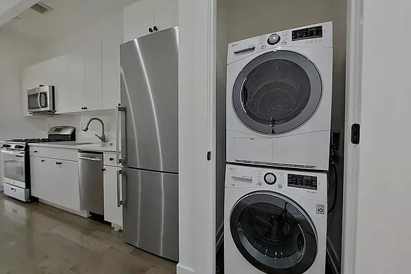 Rented by Platinum Properties | media 12