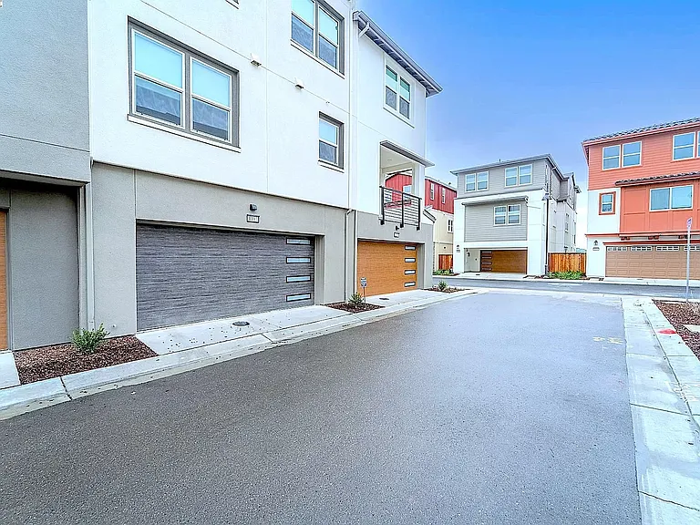 1107 Lorenzini Loop — Photo 31