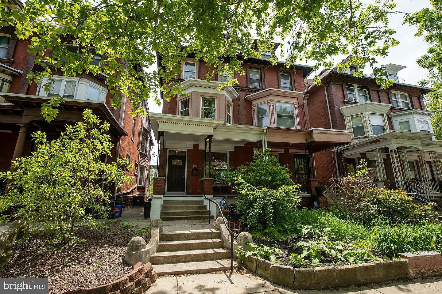 A★　　Laesse ac9f3e88a177b0d53c1d2b2a3786b0