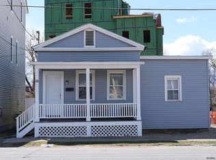 16 Cherry St, Saratoga Springs, NY 12866