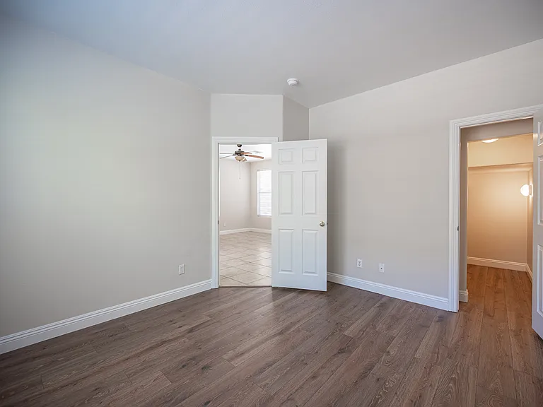 8967 Ellenbrook St — Photo 18