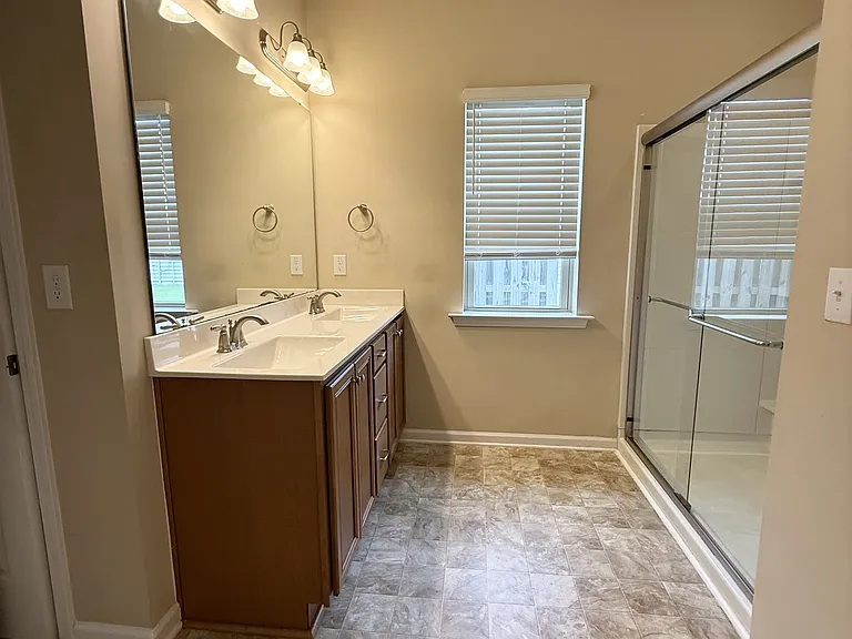 222 Skyway Dr — Photo 13