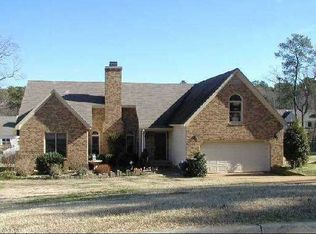 104 N Joshuas Way, Yorktown, VA 23692