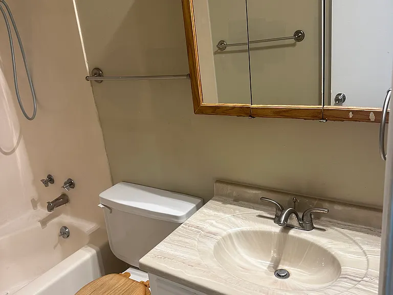 708 Dondee Dr #5 — Photo 12