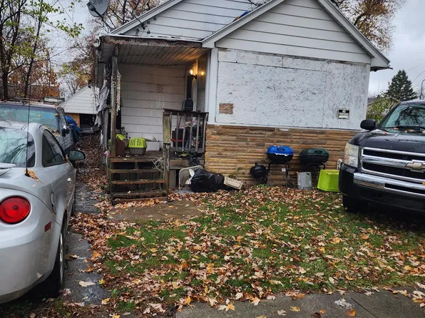 752 Lincoln Ave, Flint, MI 48507