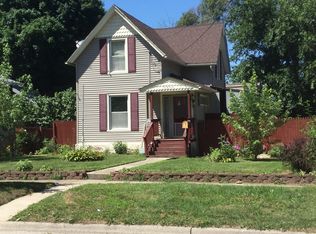 1311 Ashland Ave, Rockford, IL