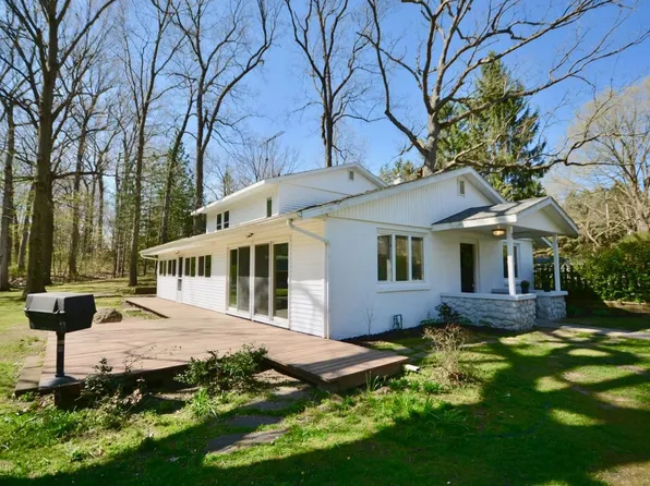 4497 Kalmbach Rd, Grass Lake, MI 49240