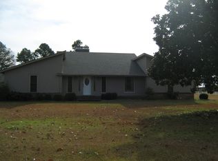 1403 Fairway Dr, Hope, AR 71801