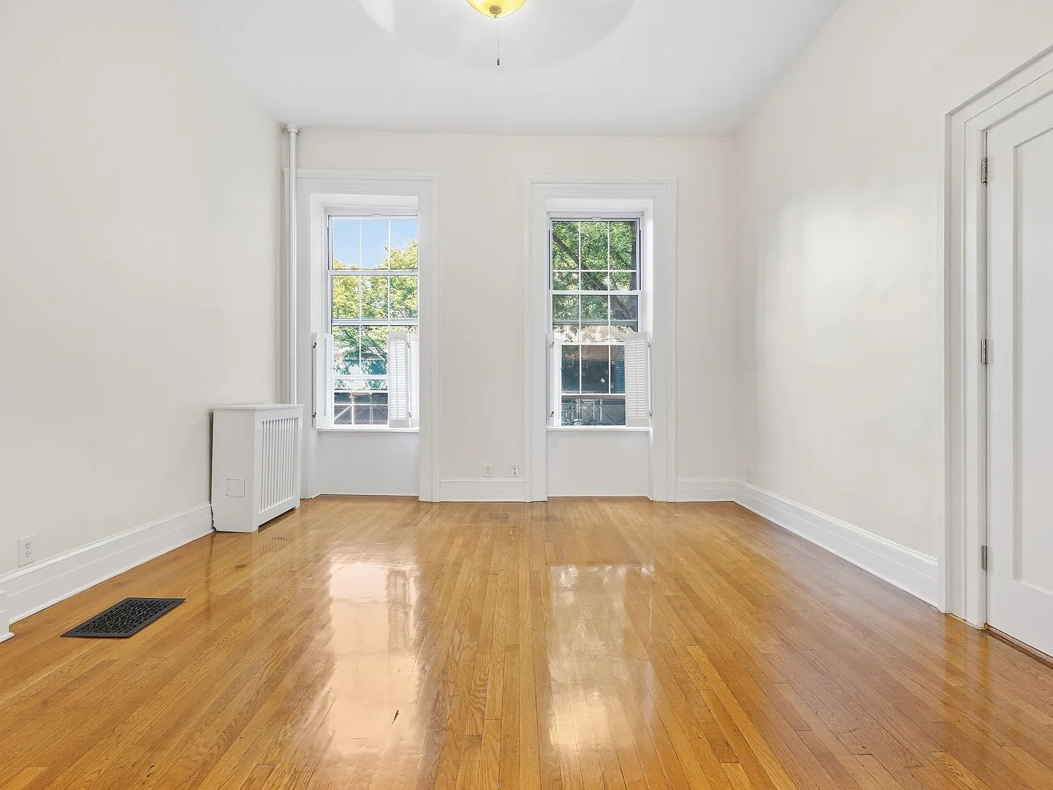 114 Dean Street — Photo 4