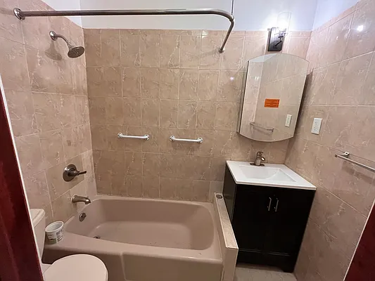 Rented by Century 21 Scope Realty | media 4