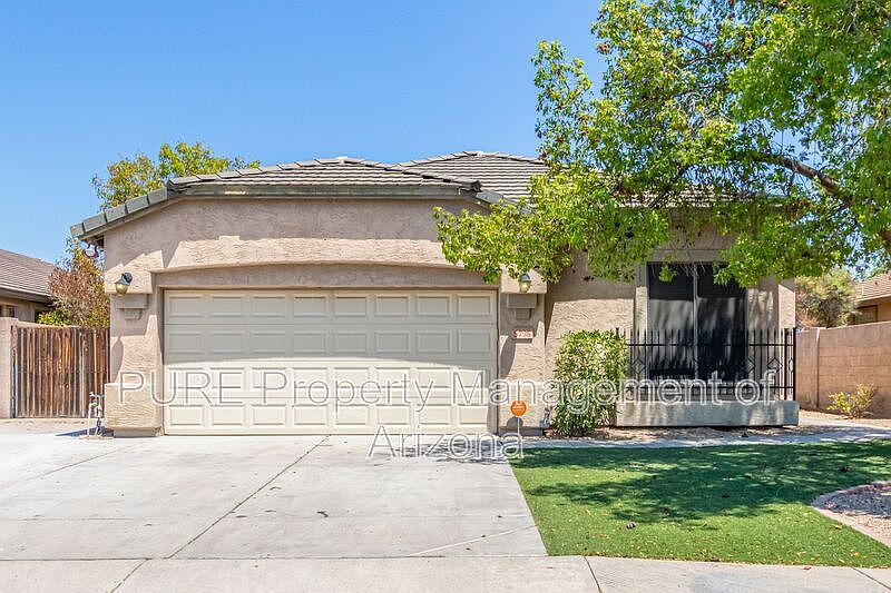 1st image of 5798 W Townley Ave