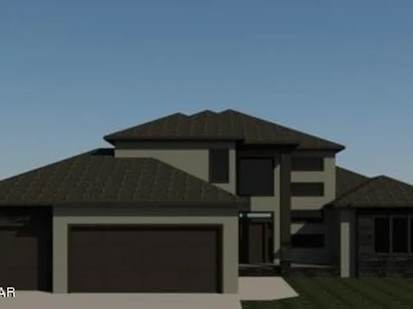 3685 Grandwood Dr N, Fargo, ND 58102