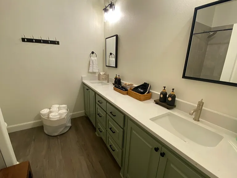 5901 Fordham St — Photo 15