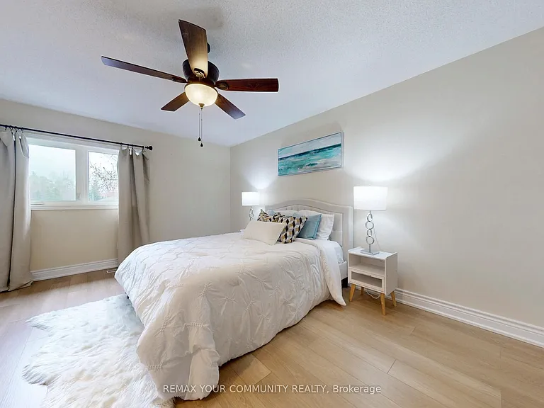 281 Ferndale Dr S — Photo 16
