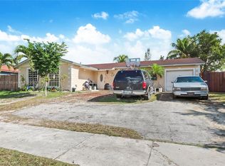 25631 SW 132nd Ave, Homestead, FL 33032