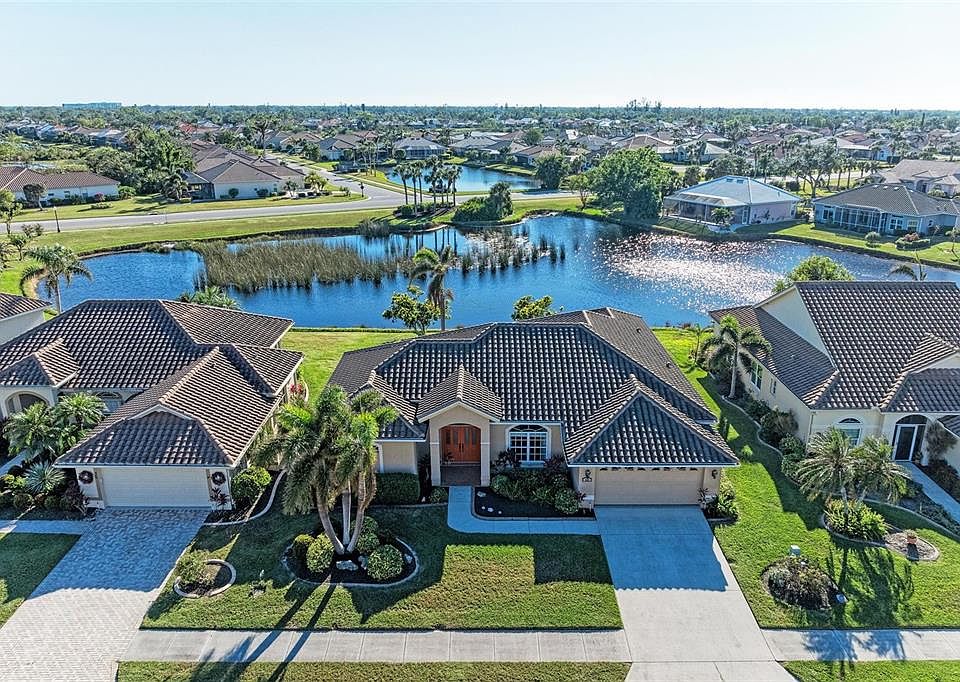 1st image of 464 Fairway Isles Dr