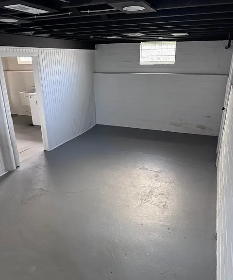4429 Maplecrest Ave — Photo 34