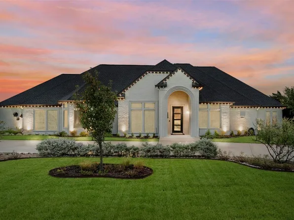 4860 Parker Ln, Midlothian, TX 76065