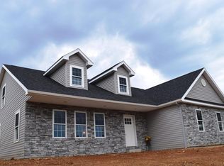 1216 Grandview Rd, Bloomsburg, PA 17815