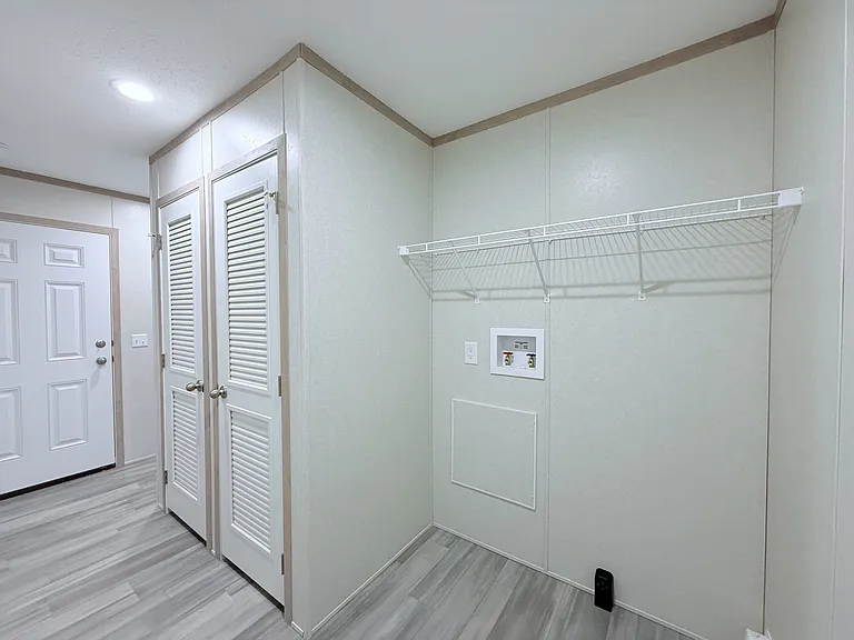 Laundry Rm