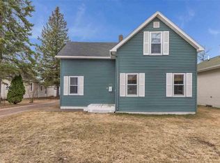 633 Laurel St, Cloquet, MN 55720