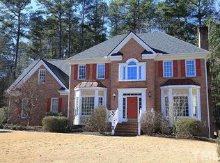 121 Glenmore Rd, Cary, NC 27519