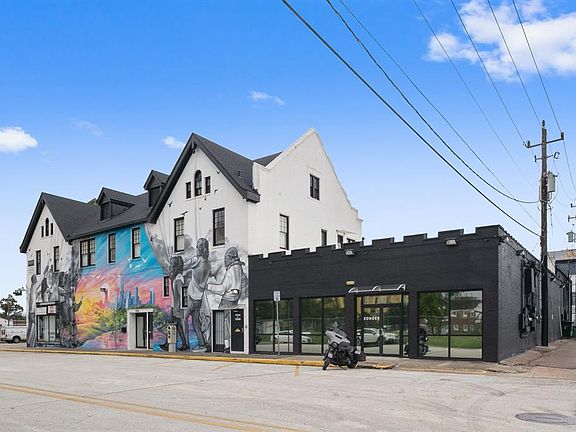 2nd image of 4118 Fannin St #1014A