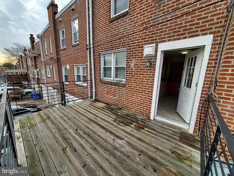 9031 Convent Ave — Photo 11