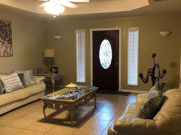 2nd image of 1460 Ventura Dr