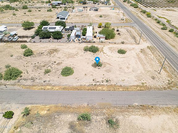 3rd image of 3010 W COLUSA Drive #2