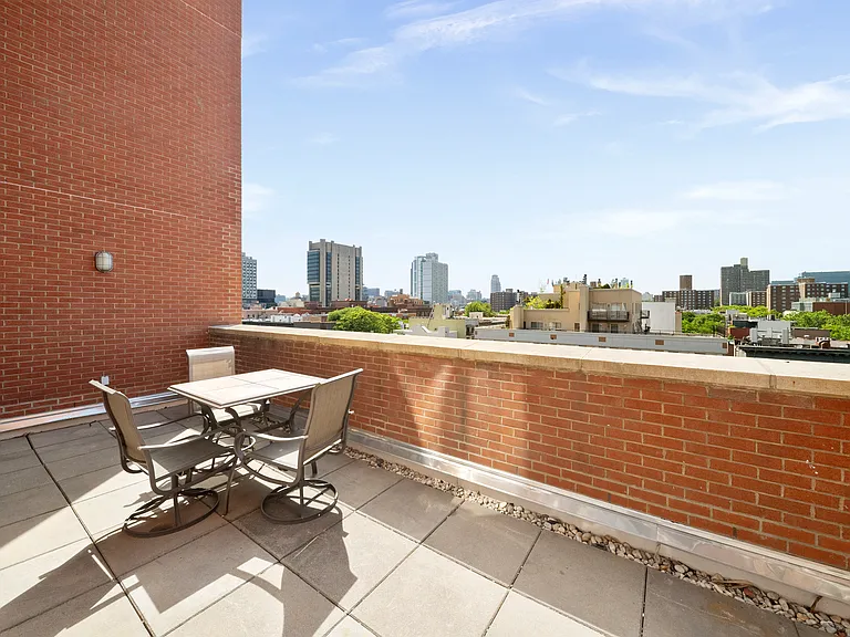 380 Lenox Ave #8F — Photo 10
