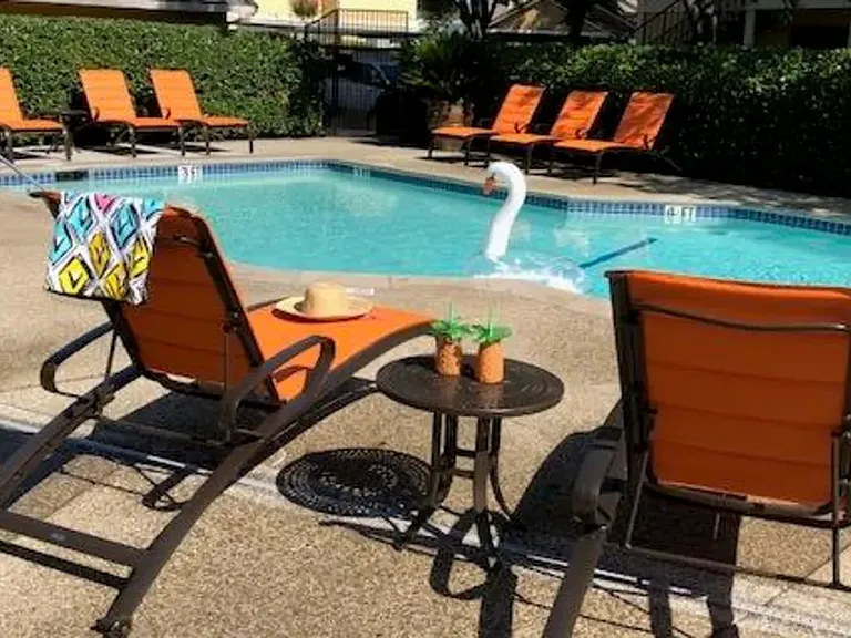 Heather Ridge Apartments — Photo 7